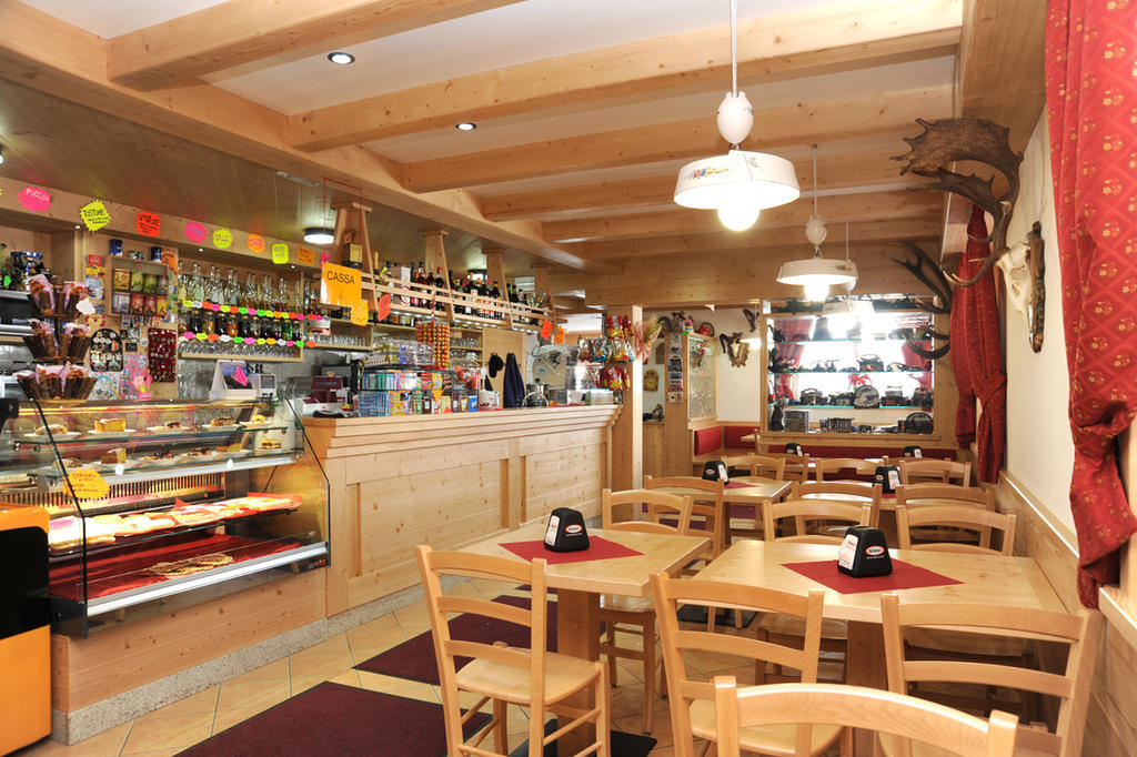 Rifugio Fedaia Hotel Malga Ciapela Ngoại thất bức ảnh