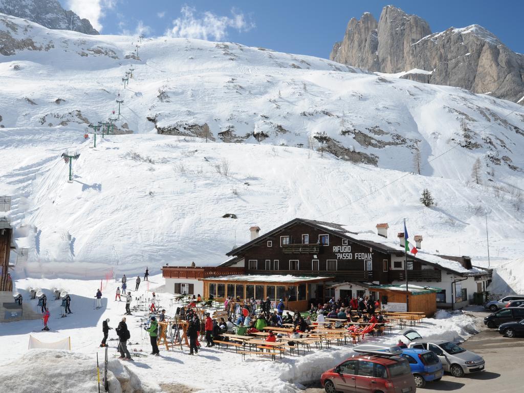 Rifugio Fedaia Hotel Malga Ciapela Ngoại thất bức ảnh