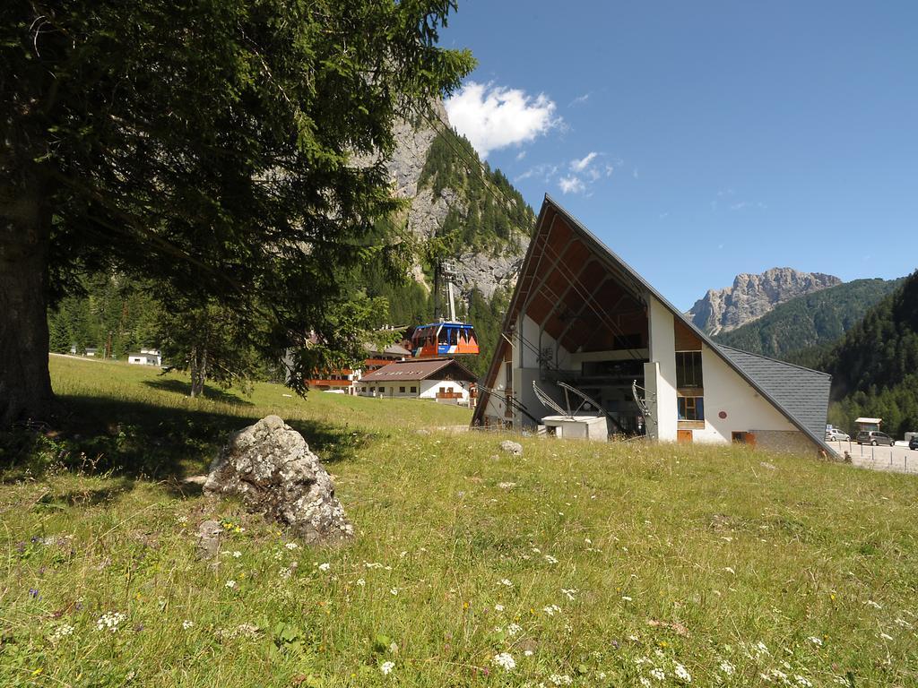 Rifugio Fedaia Hotel Malga Ciapela Ngoại thất bức ảnh